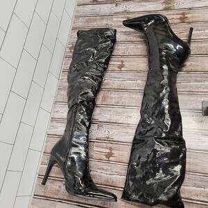 HT Women's Knee High Quarter Zip Black Boots Size 9